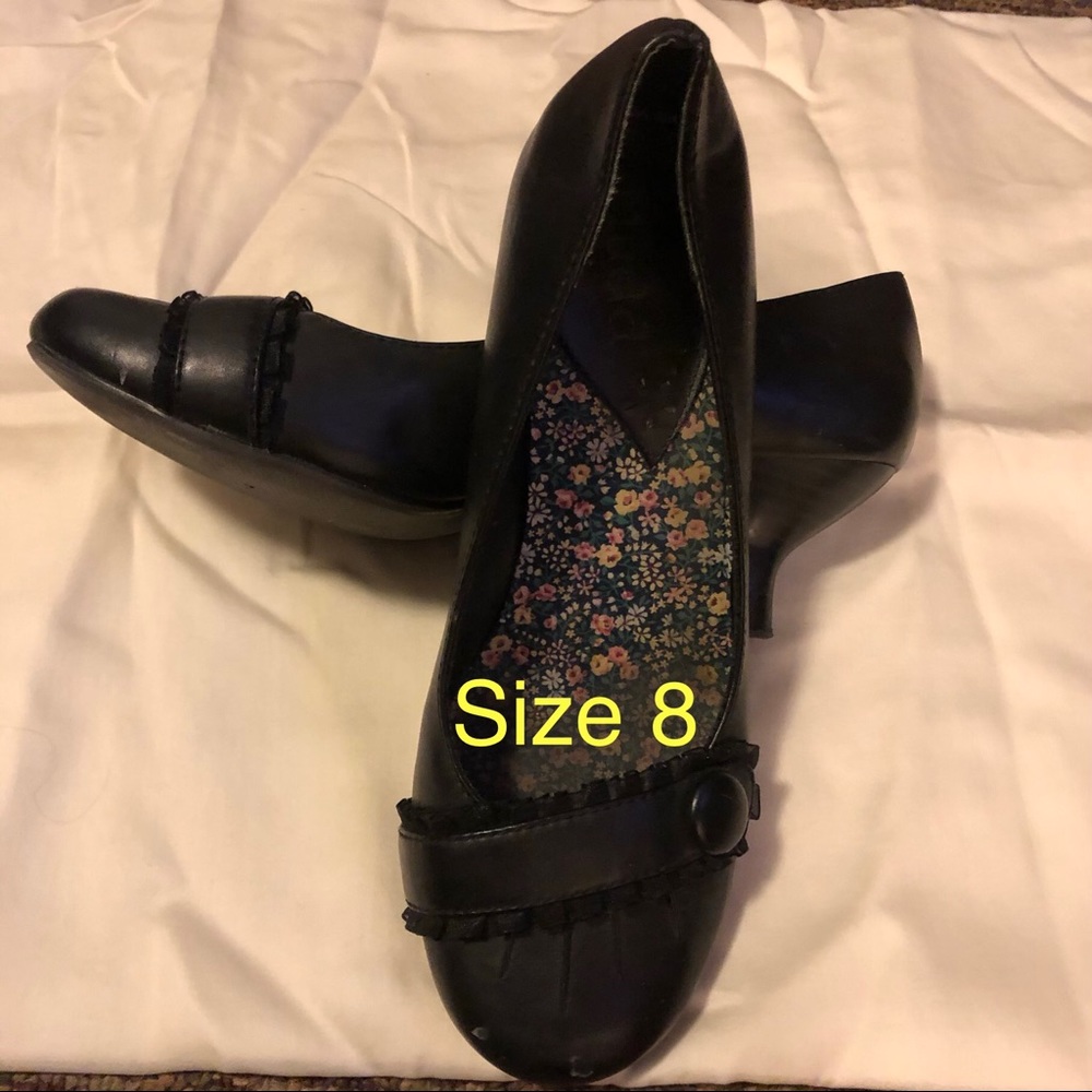 Womans heels